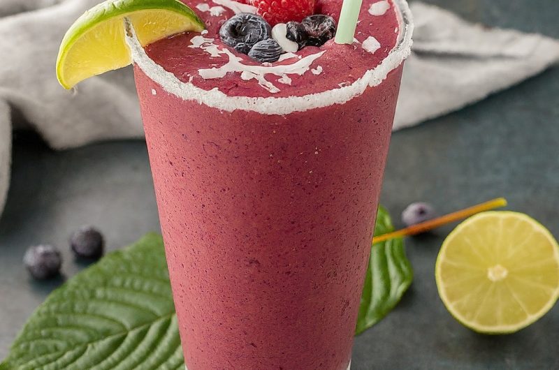 Kratom Berry Coconut Smoothie